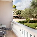 Appartamento Gardiki Castle House *