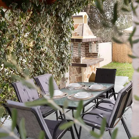 Gardiki Castle House Apartmán